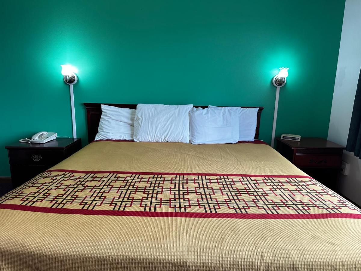 Hotel Attica Inn 2*